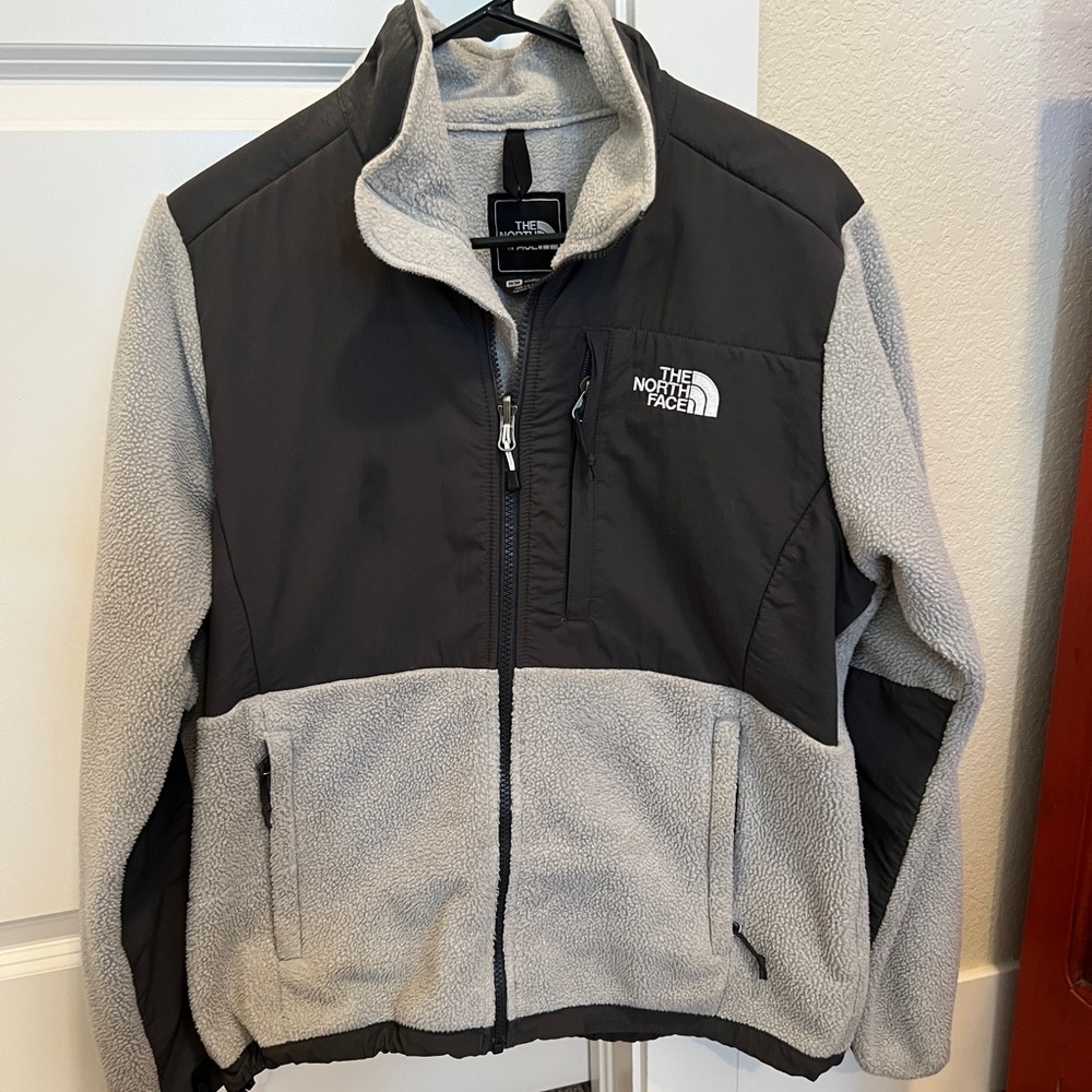 The North Face Gray and Black Fleece Jacket